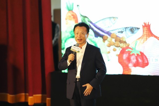 翁章梁強調,嘉義縣將配合政府落實三章一Q政策,真正為學童食安把關,為下一代奠基健康的未來。